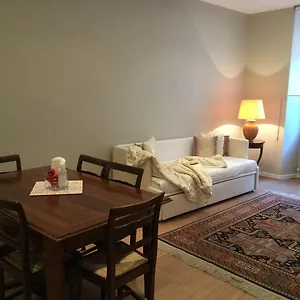La Casa Di Paola , Ловере Италия