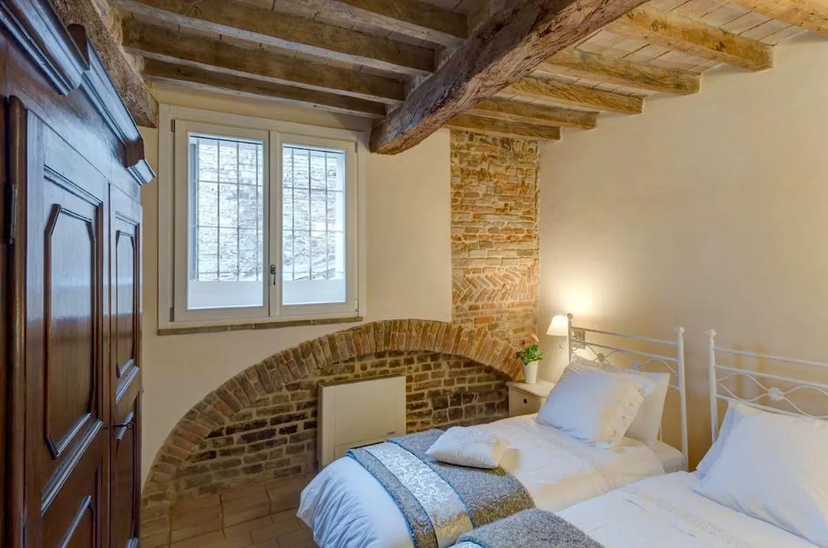 *** Nocleg ze śniadaniem Bed and Breakfast Le Stanze Di Rigoletto Parma Włochy